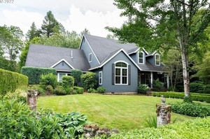 photo 1 of 32216 SE Bluff Rd, Gresham, OR 97080