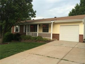 photo 1 of 2524 Somerville Dr, High Ridge MO 63049
