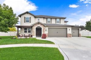 photo 1 of 9938 W Patmore Ct, Star, ID 83669