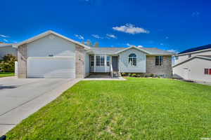 photo 1 of 935 N 1480 E, Tooele, UT 84074