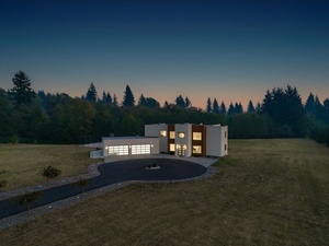 photo 1 of 39009 NE 25th St, Washougal, WA 98671