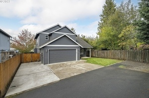 photo 1 of 40348 Therese St, Sandy, OR 97055