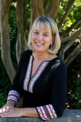 Lisa R Hemenway