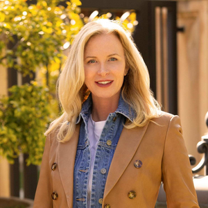 Babette Ison