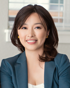 Helen Zhong
